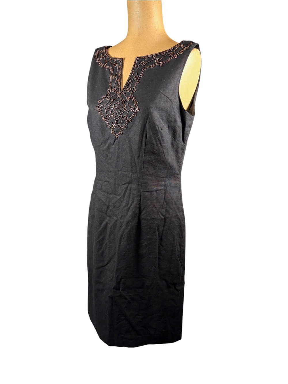 JESSICA HOWARD Sleeveless Black Sheath Dress with Beaded Neckline